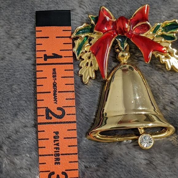 Vintage 1980's Goldtone Holiday Bell with Red Ribbon Brooche - Picture 7 of 8